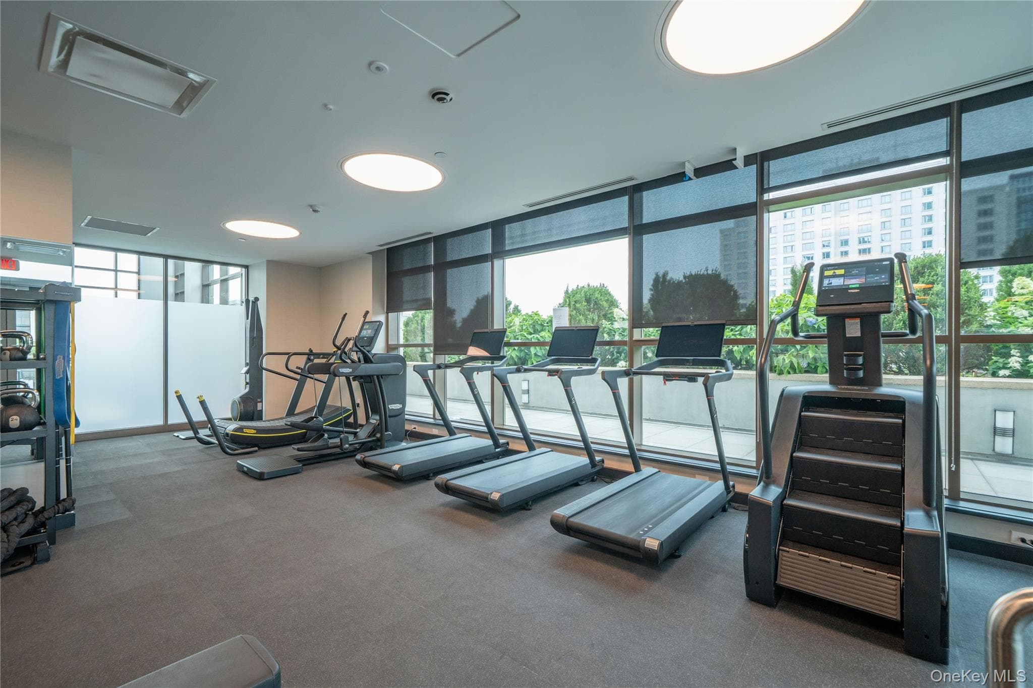 175 Huguenot Street Unit: 3104 thumbnail 24