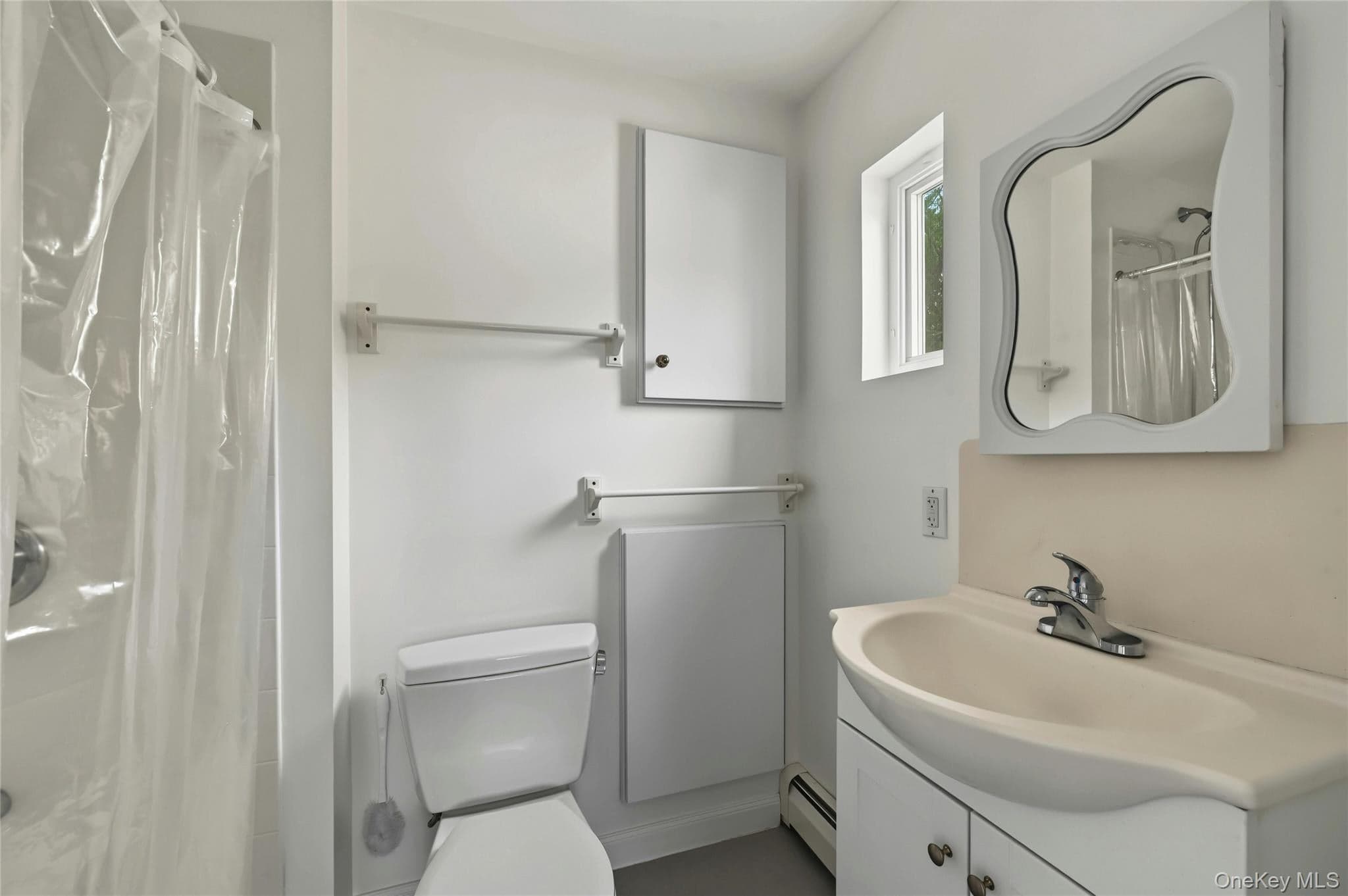 930 Tooker Avenue thumbnail 15