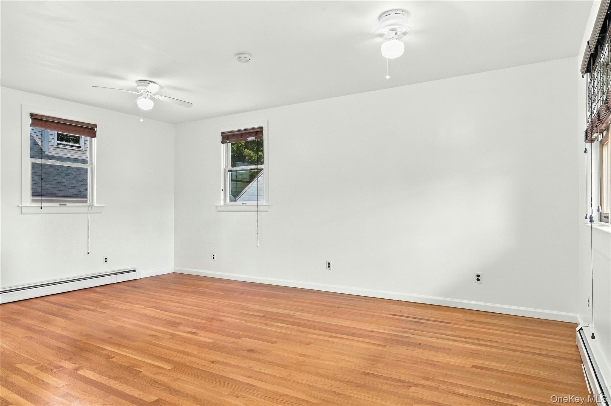 930 Tooker Avenue thumbnail 8