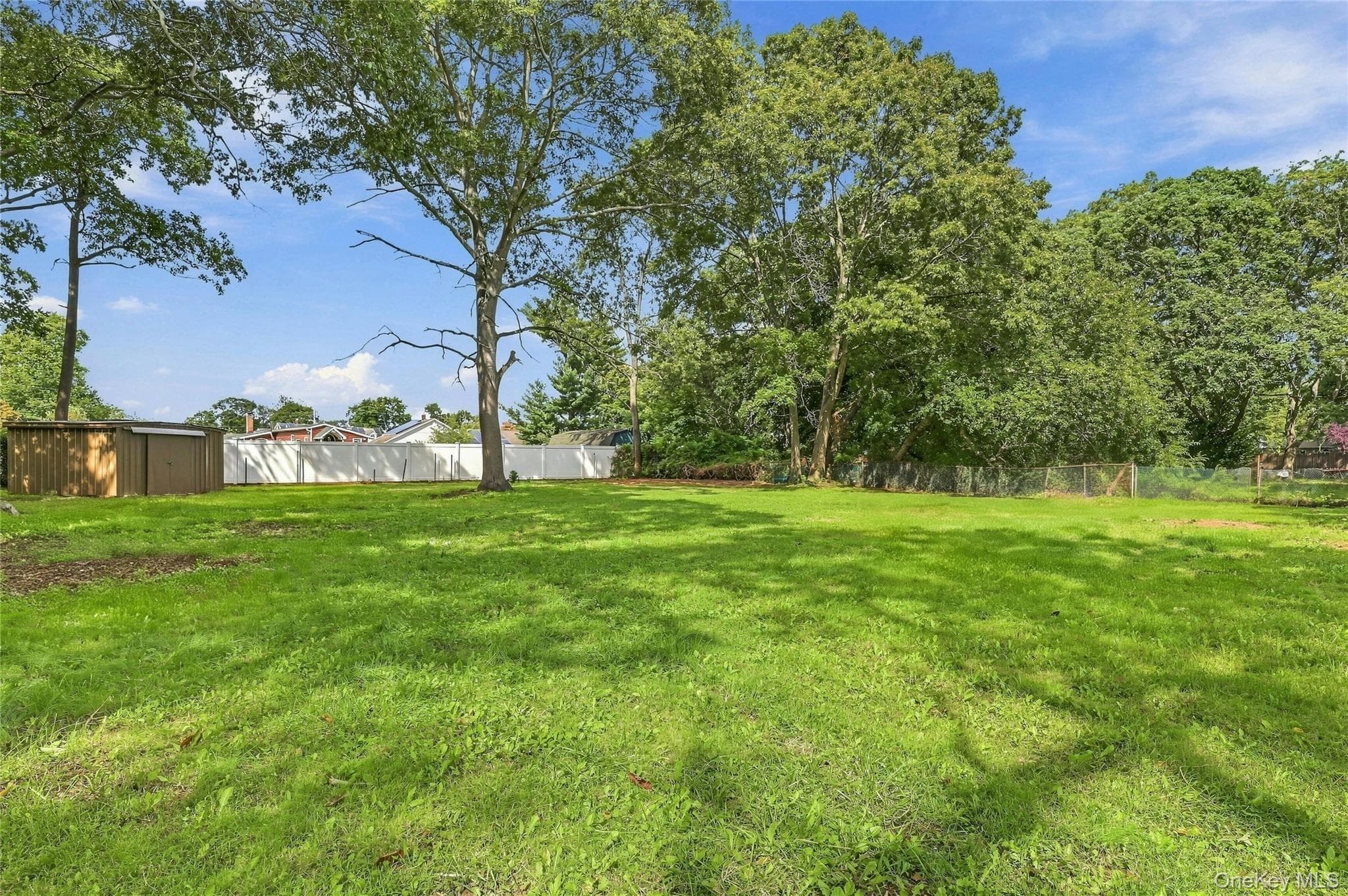 930 Tooker Avenue thumbnail 25