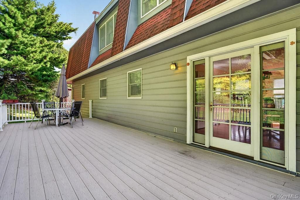 160 Hillside Avenue thumbnail 23