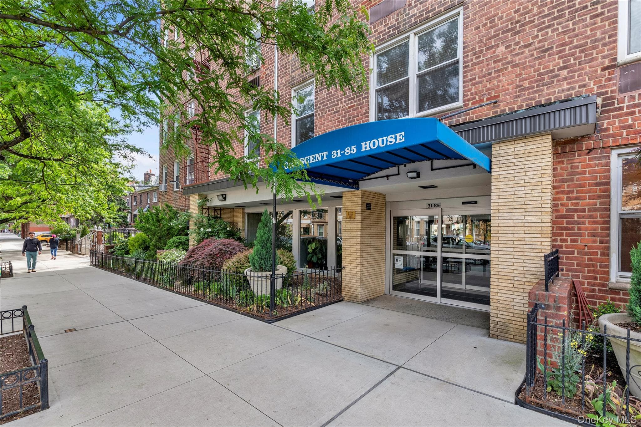 31-85 Crescent Street St Unit: 2nd, Astoria