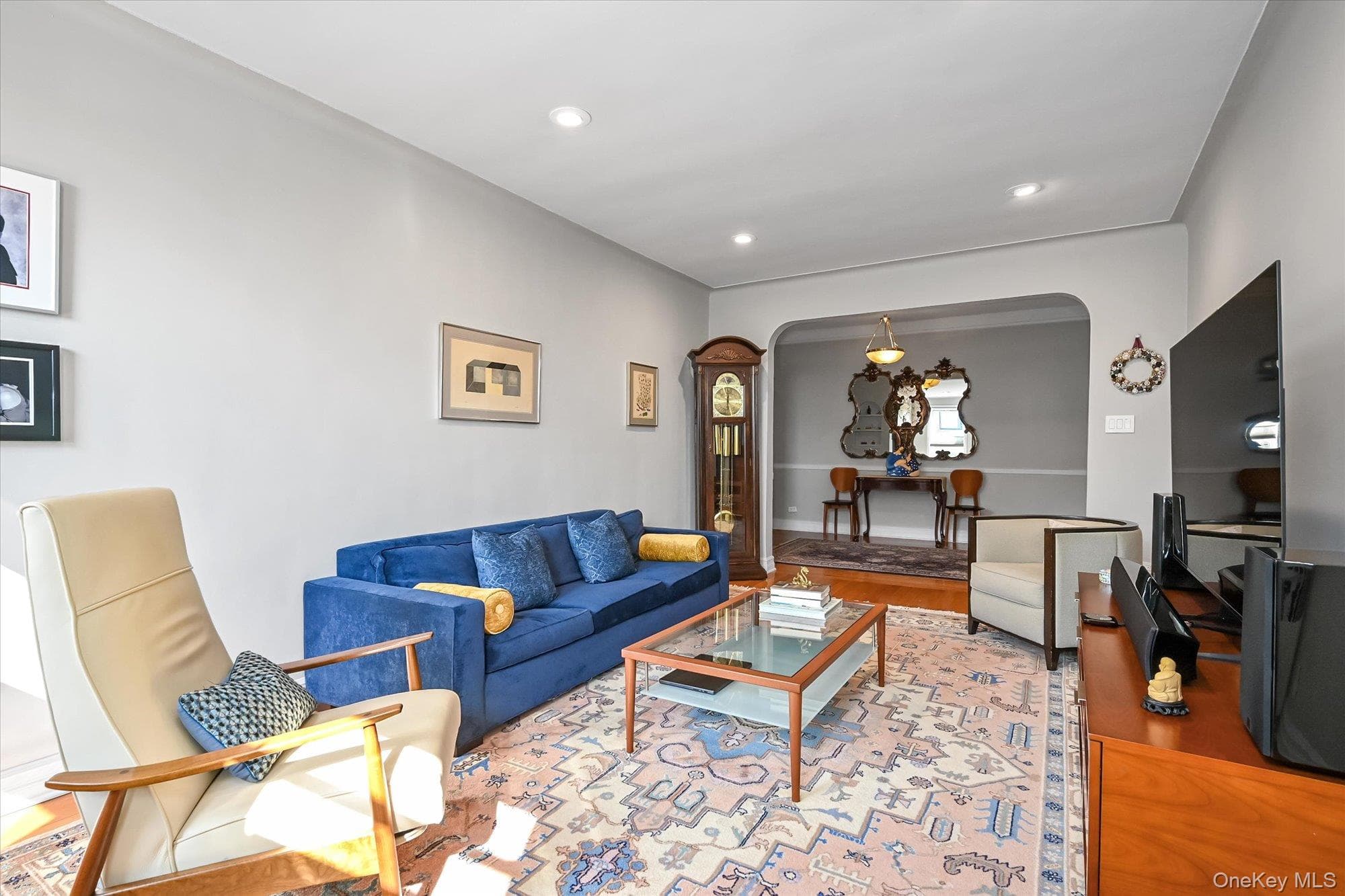 6536 Wetherole Street Unit: 608 thumbnail 5