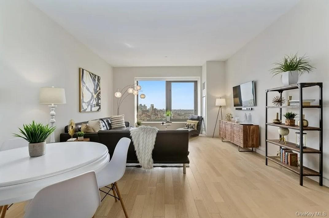75 Wall Street Unit: 36R thumbnail 14