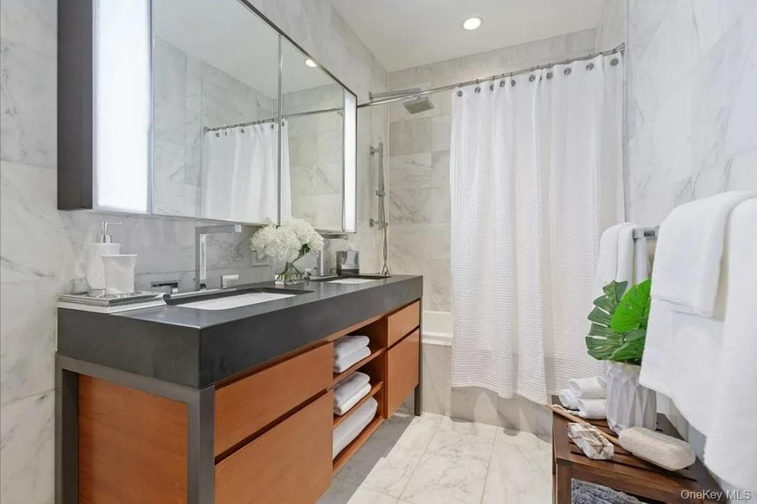 75 Wall Street Unit: 36R thumbnail 21