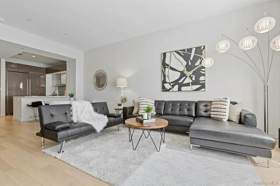 75 Wall Street Unit: 36R thumbnail 15