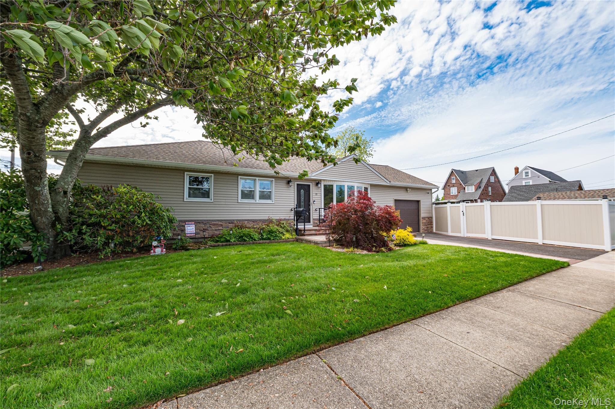 19 Buchanan Avenue thumbnail 3
