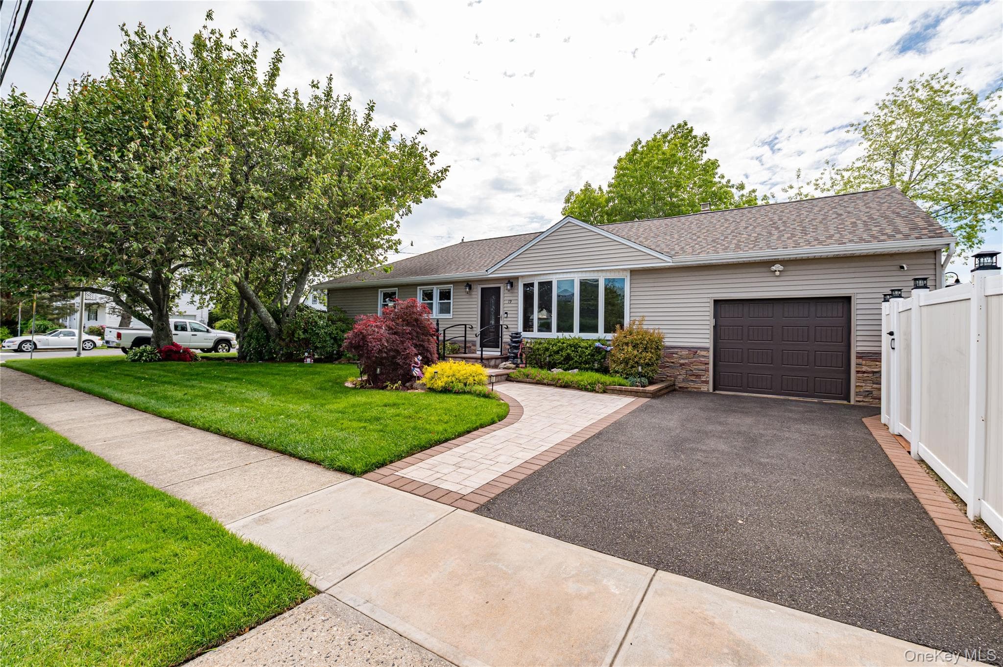 19 Buchanan Avenue thumbnail 4
