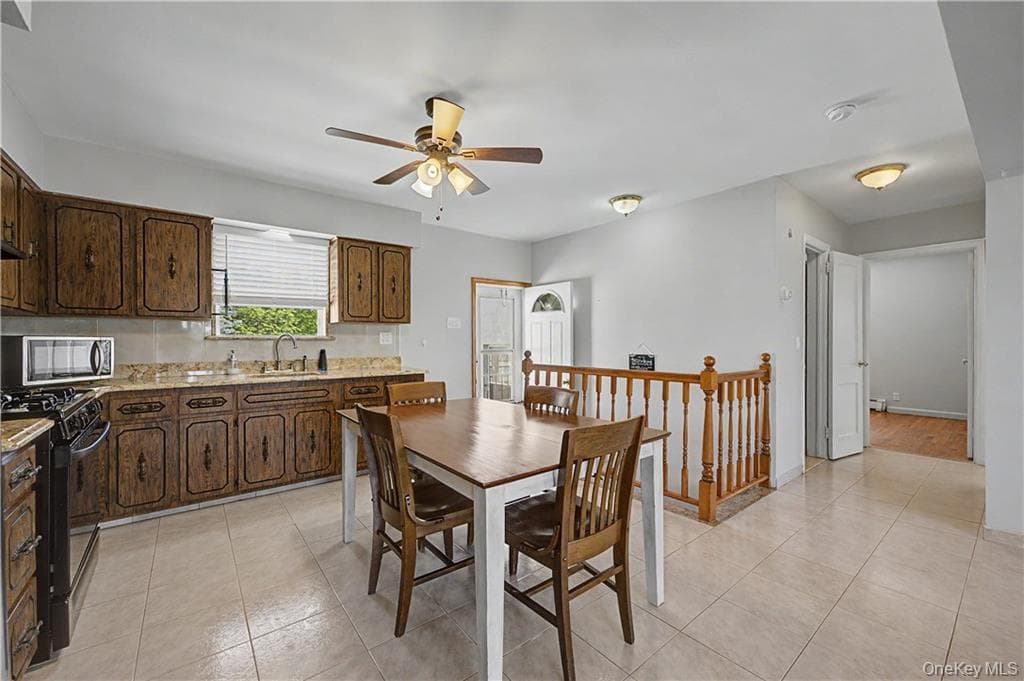 465 Washington Place thumbnail 14