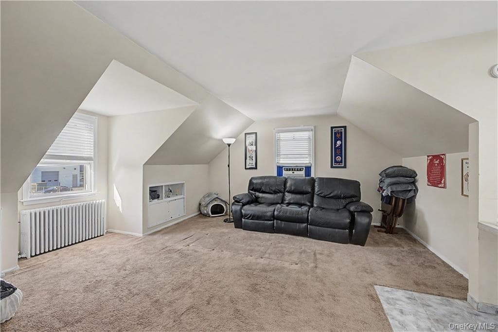 465 Washington Place thumbnail 20