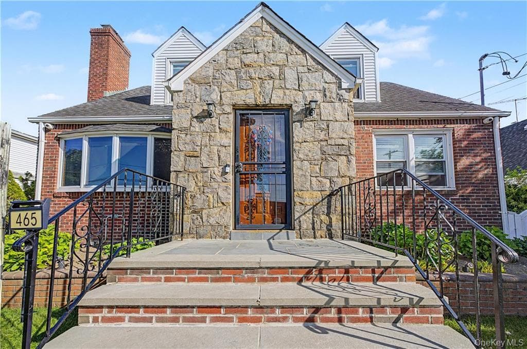 465 Washington Place thumbnail 5