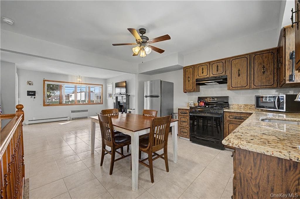 465 Washington Place thumbnail 12