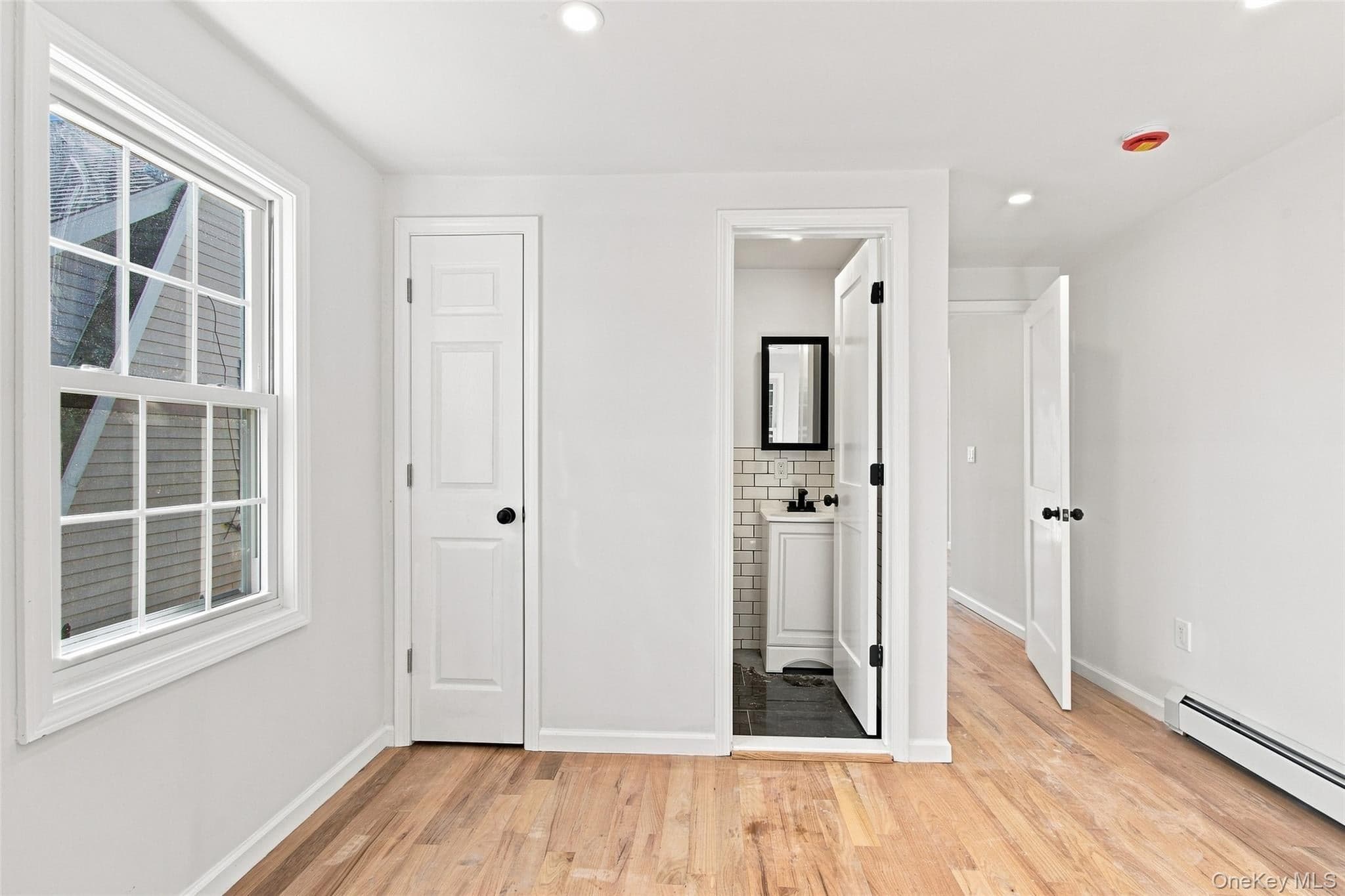 187-16 Mangin Avenue thumbnail 21