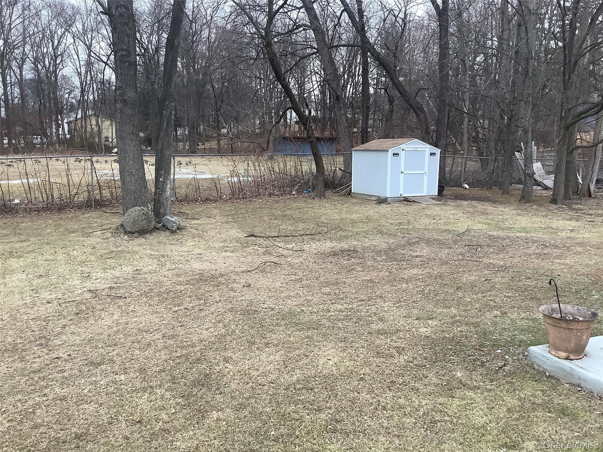 97 E Eckerson Road thumbnail 4