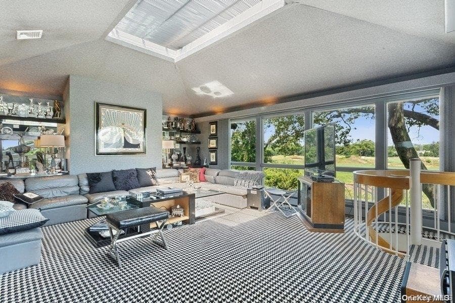 30 Thixton Drive thumbnail 16