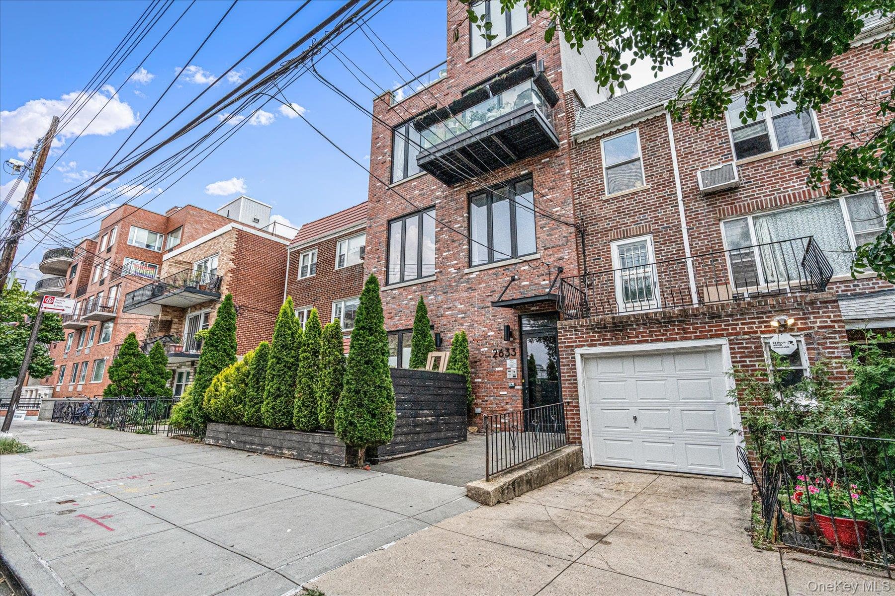 26-33 28th Street Unit: 4A thumbnail 2