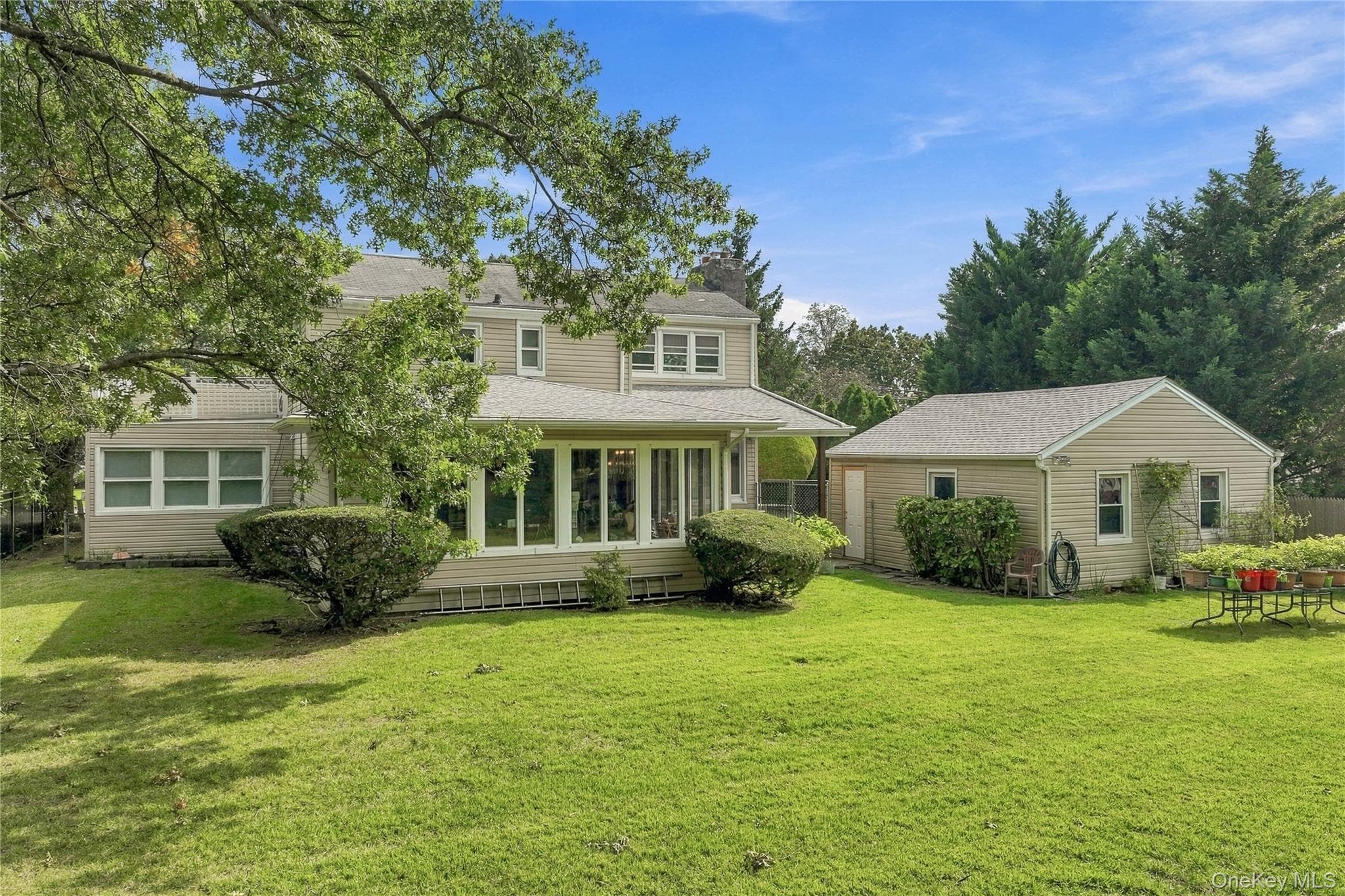 201 Hempstead Avenue thumbnail 25