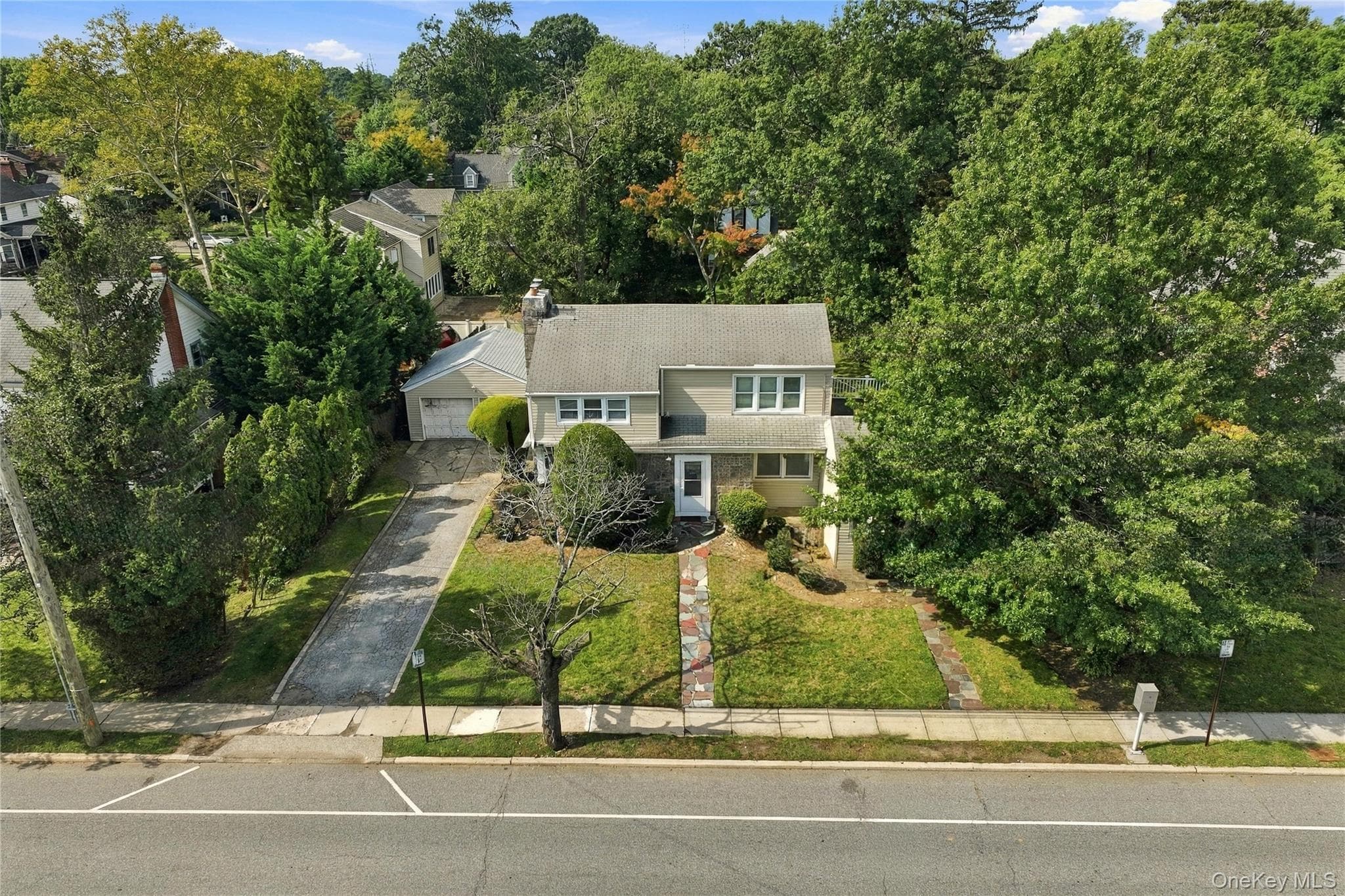 201 Hempstead Avenue thumbnail 23