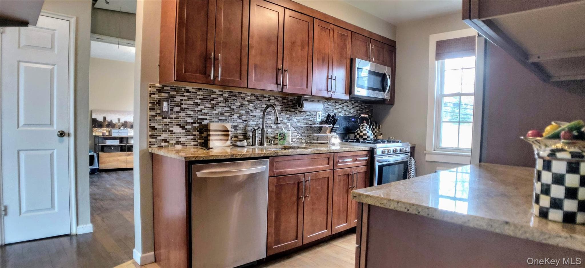 3 Lawrence Park Crescent Unit: 3 thumbnail 8