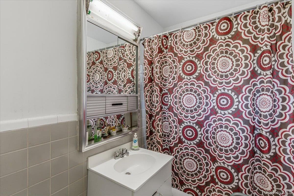 99-10 60th Avenue Unit: 2B thumbnail 10