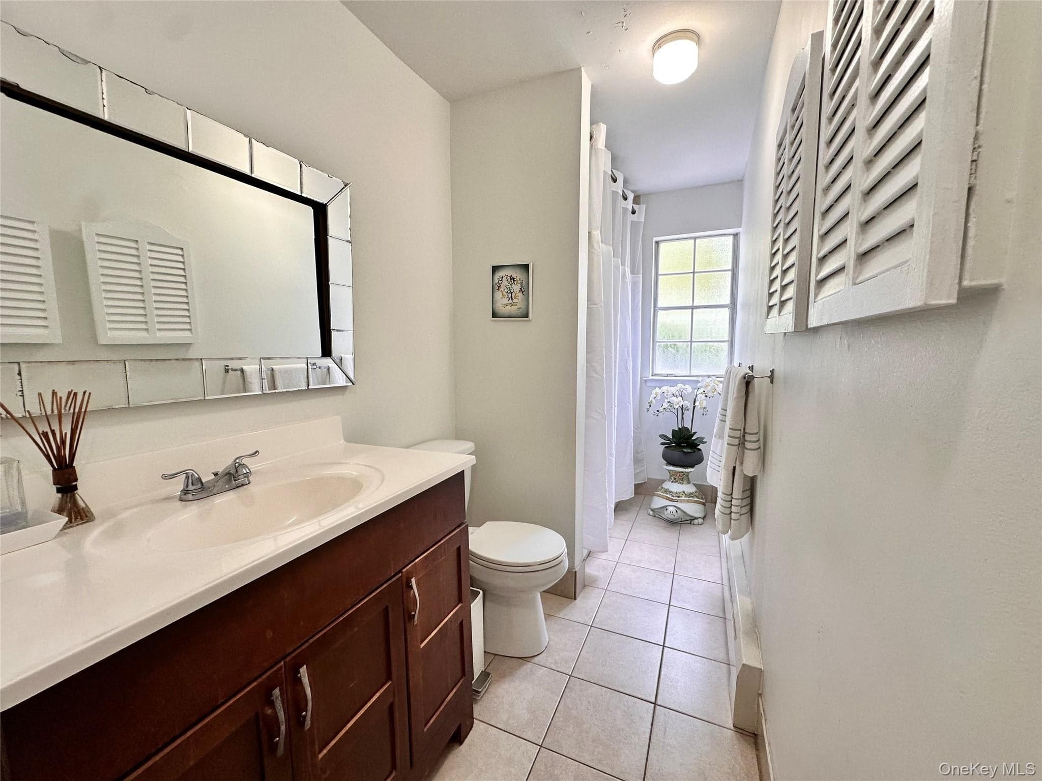 704 Towne House Village Unit: 704 thumbnail 10