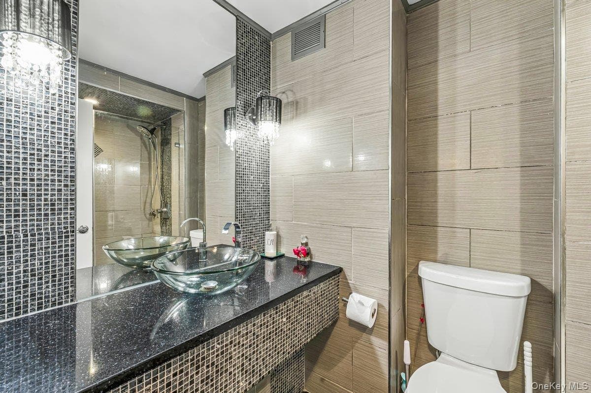 166-25 Powells Cove Boulevard Unit: 4L thumbnail 18