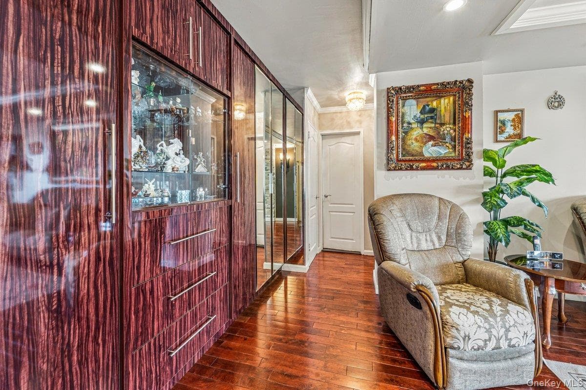 166-25 Powells Cove Boulevard Unit: 4L thumbnail 16