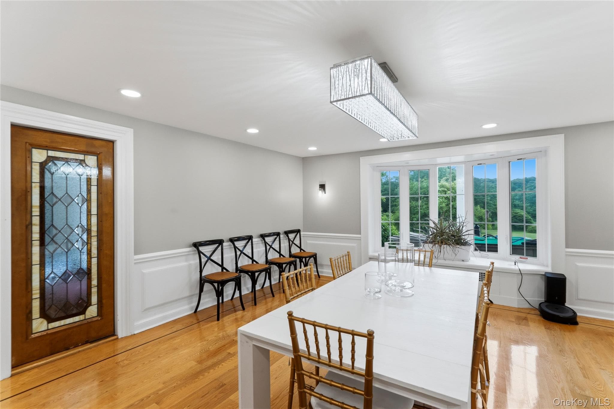 450 Oyster Bay Road thumbnail 7