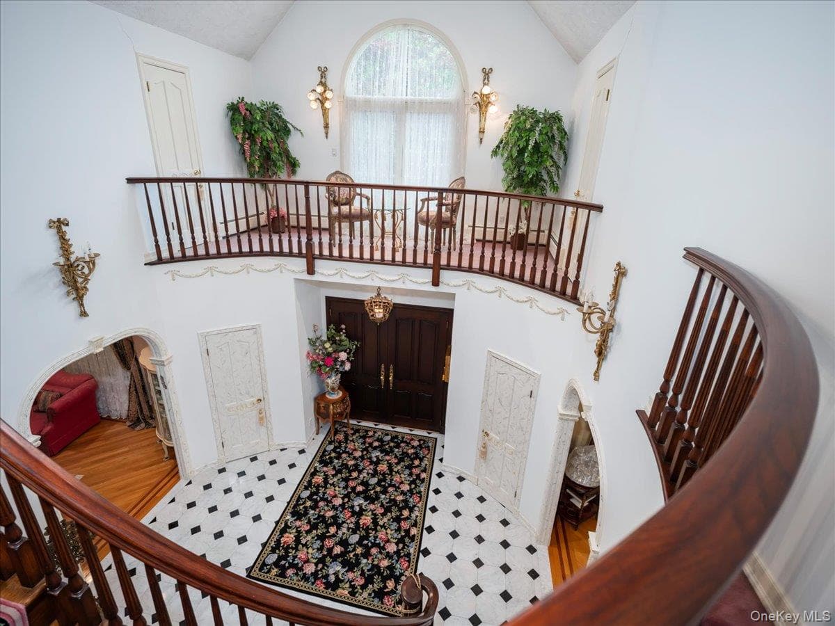 11 Bartlett Road thumbnail 14