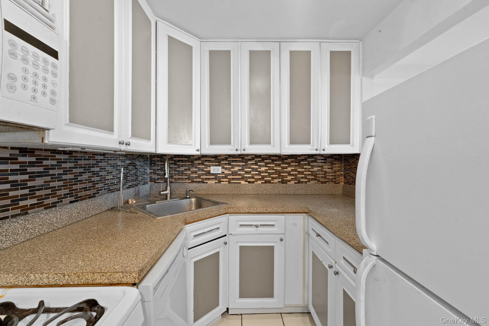 3121 Middletown Road Unit: 8A thumbnail 5