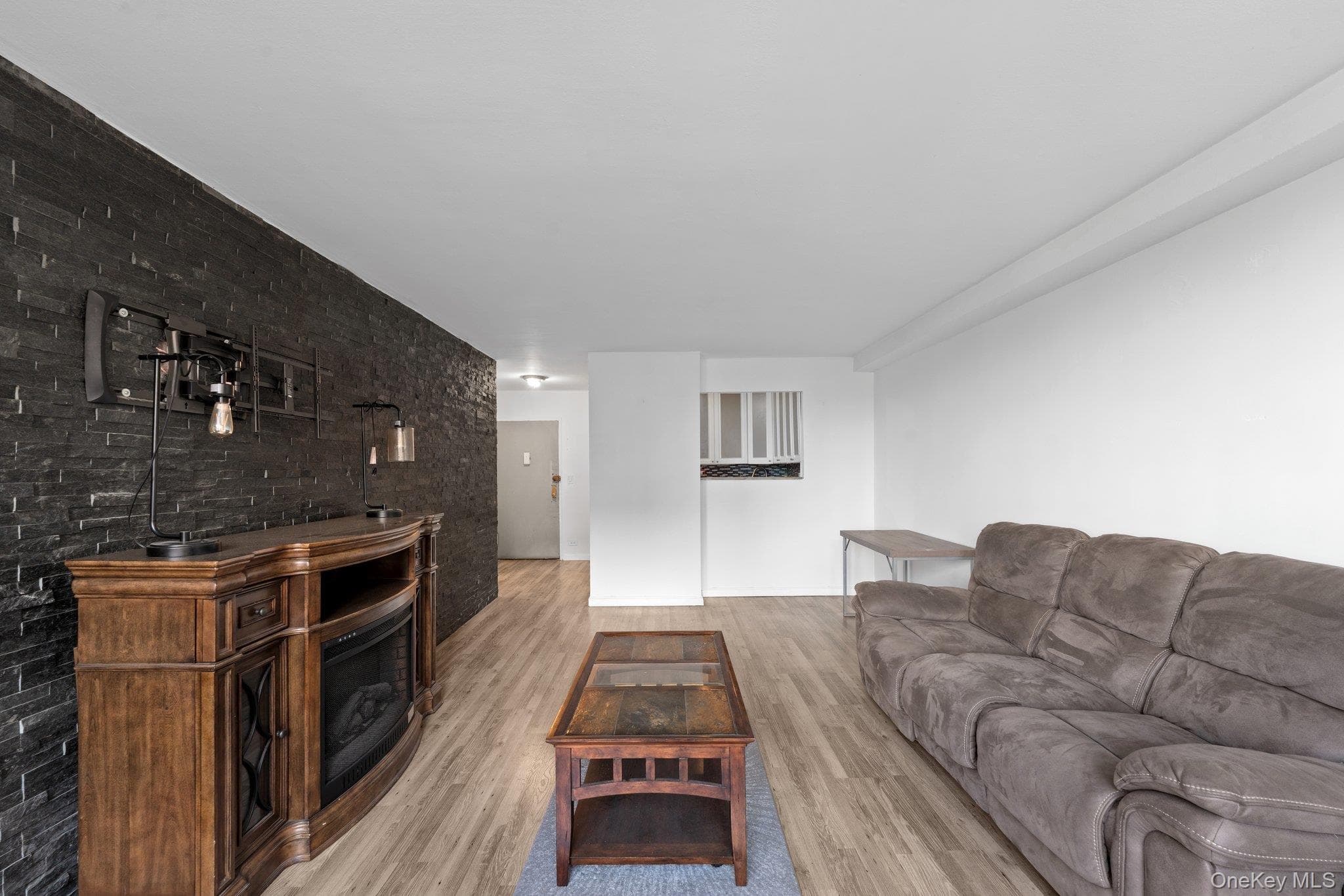 3121 Middletown Road Unit: 8A thumbnail 12