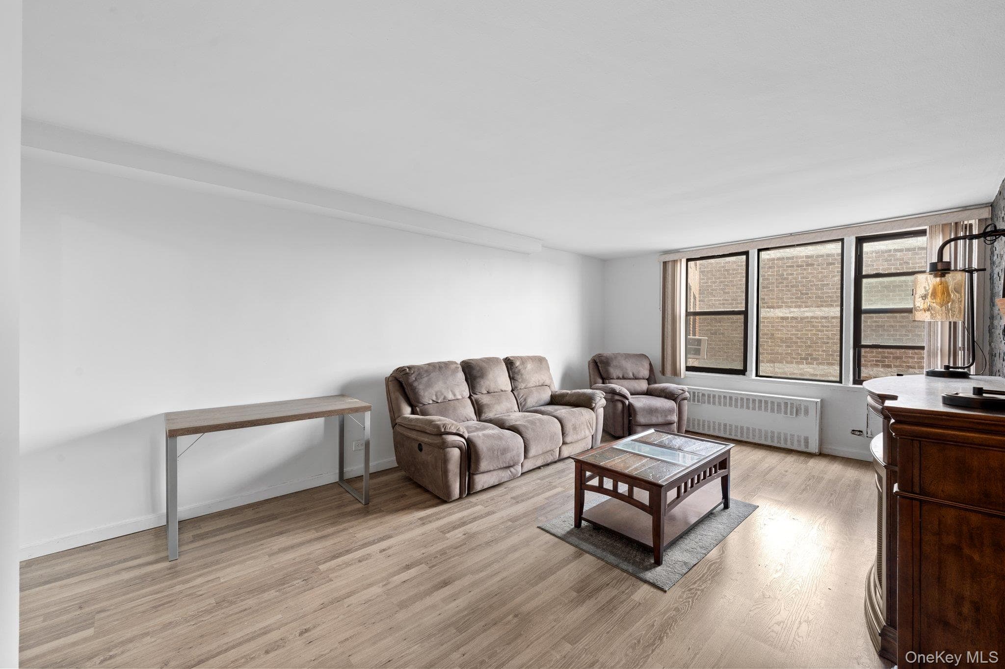 3121 Middletown Road Unit: 8A thumbnail 8