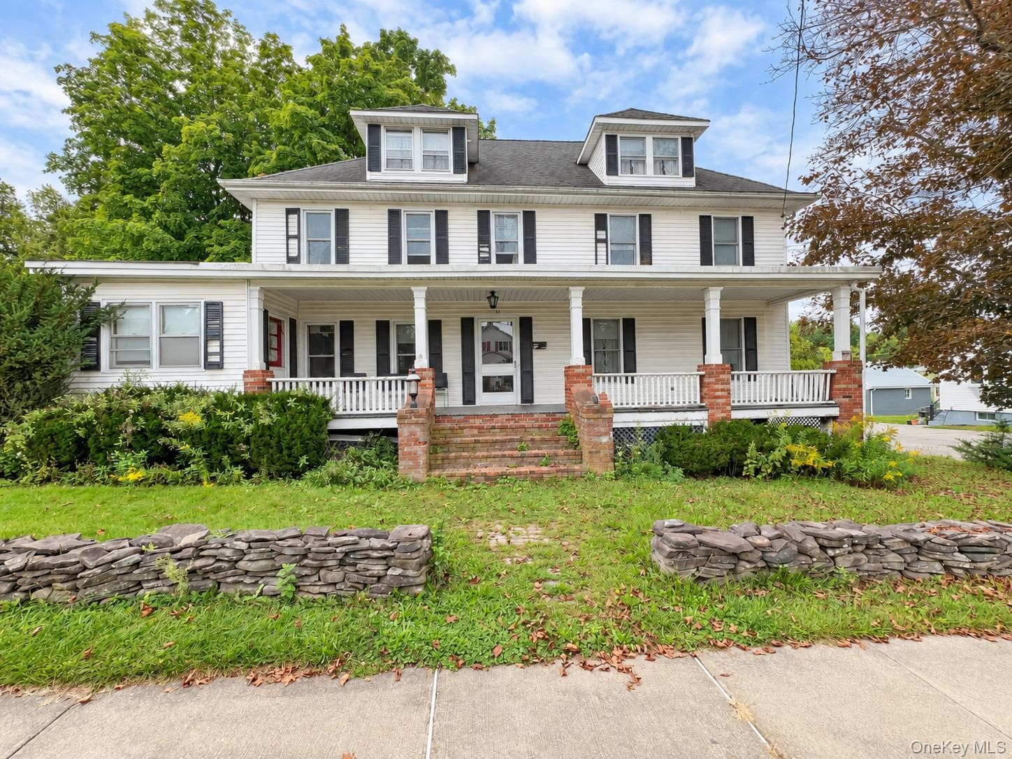39 Maple Avenue, Florida