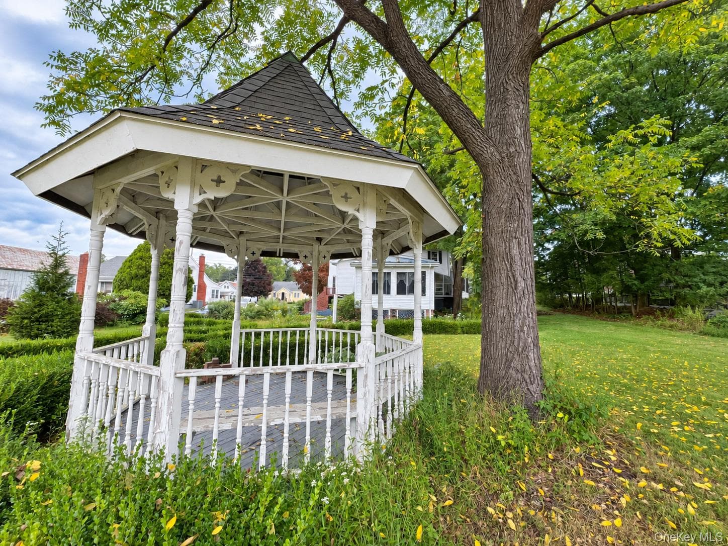 39 Maple Avenue thumbnail 10