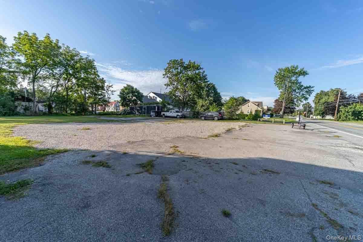 212 Homestead Avenue thumbnail 11