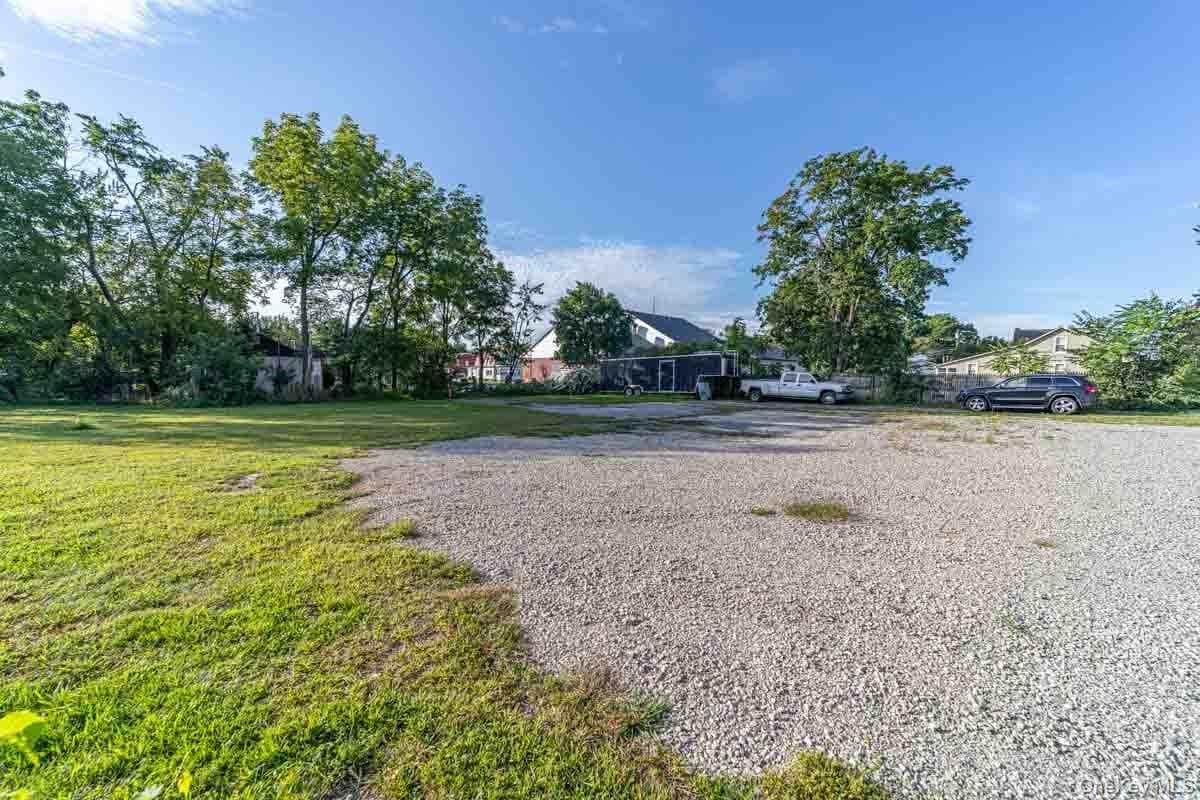 212 Homestead Avenue thumbnail 10