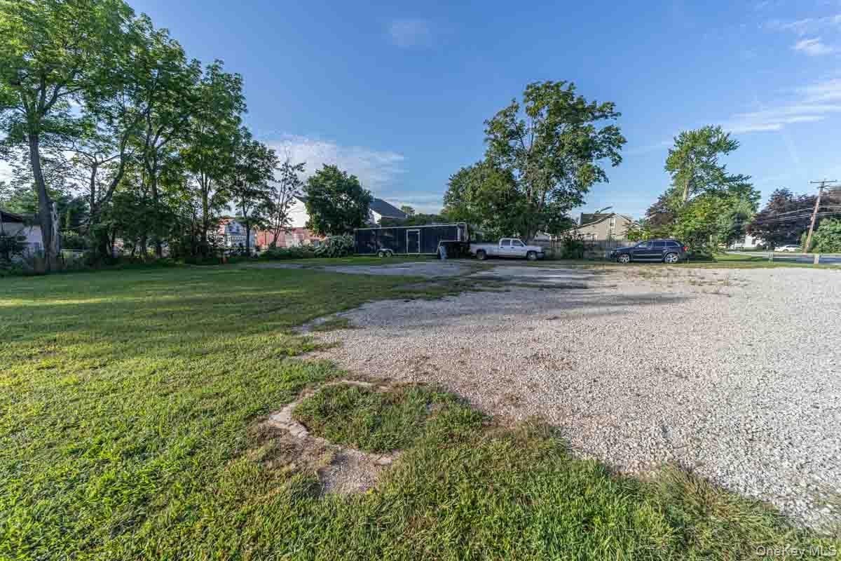 212 Homestead Avenue thumbnail 8