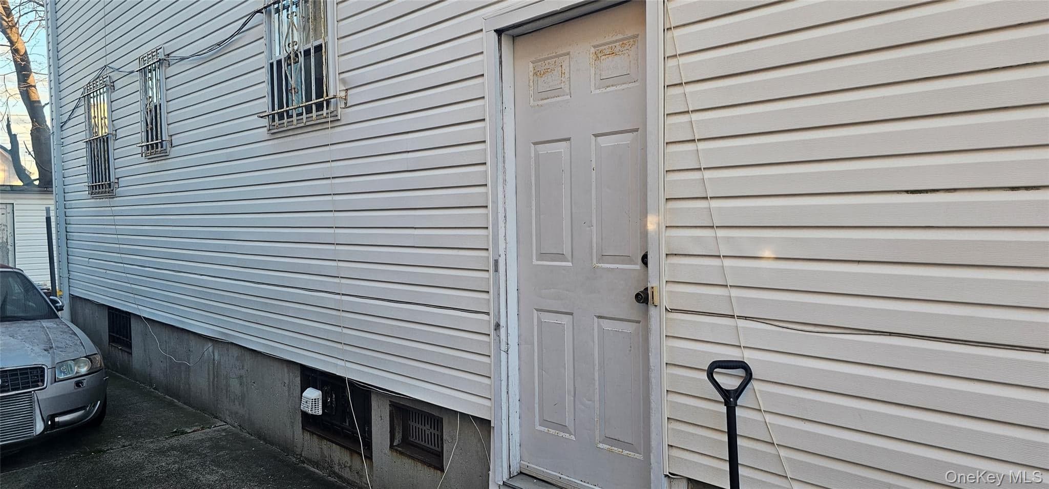 144-49 223rd Street thumbnail 3