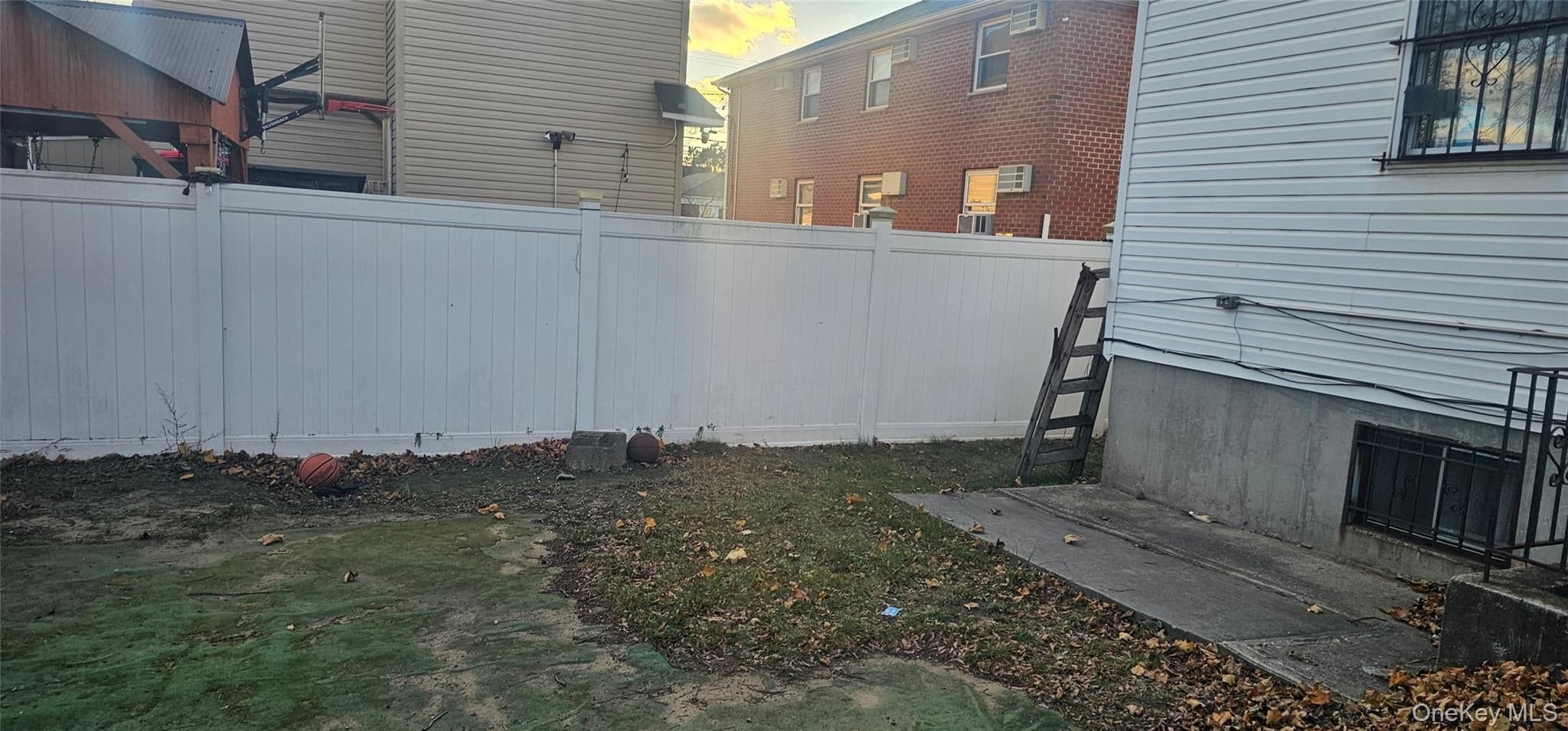 144-49 223rd Street thumbnail 8
