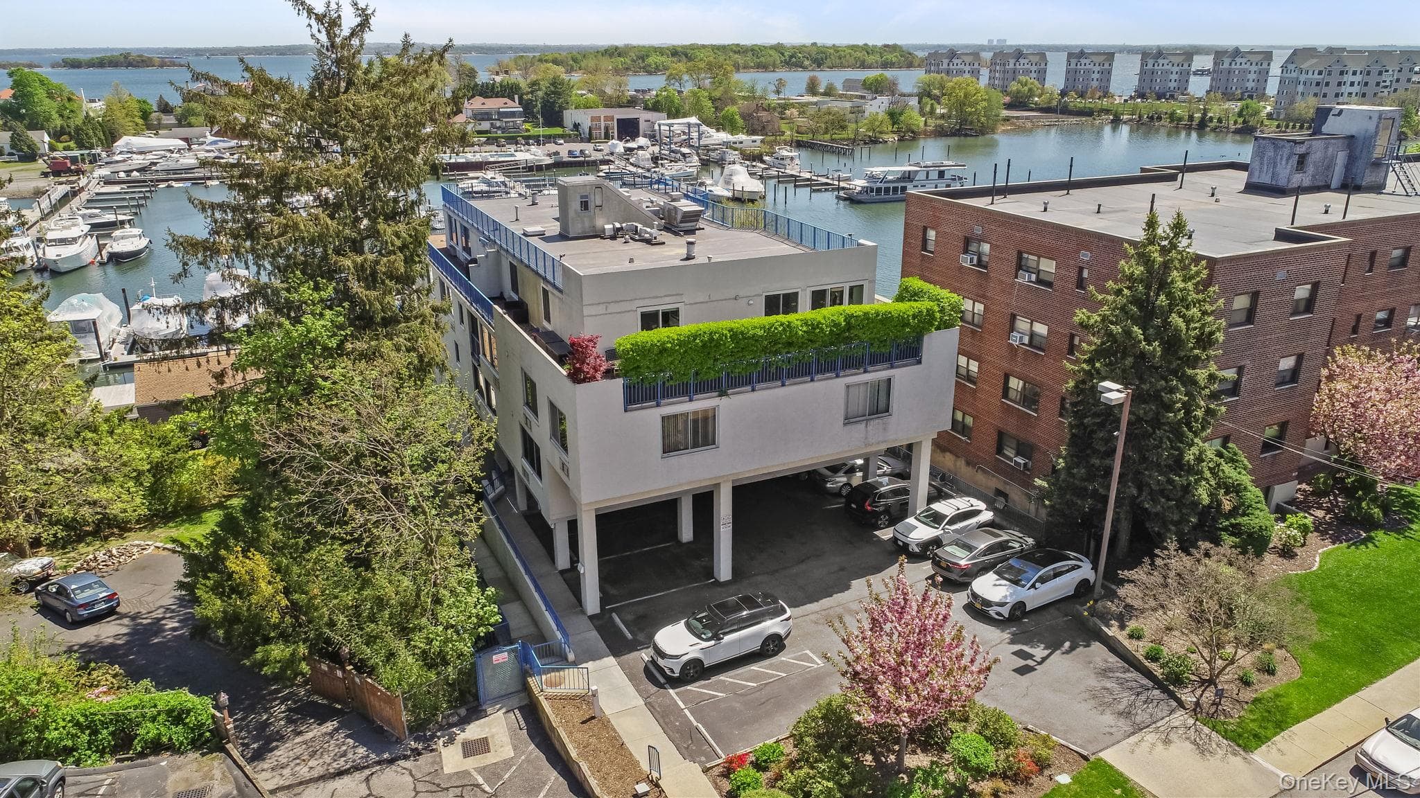 18 Shady Glen Court Unit: 403 thumbnail 32