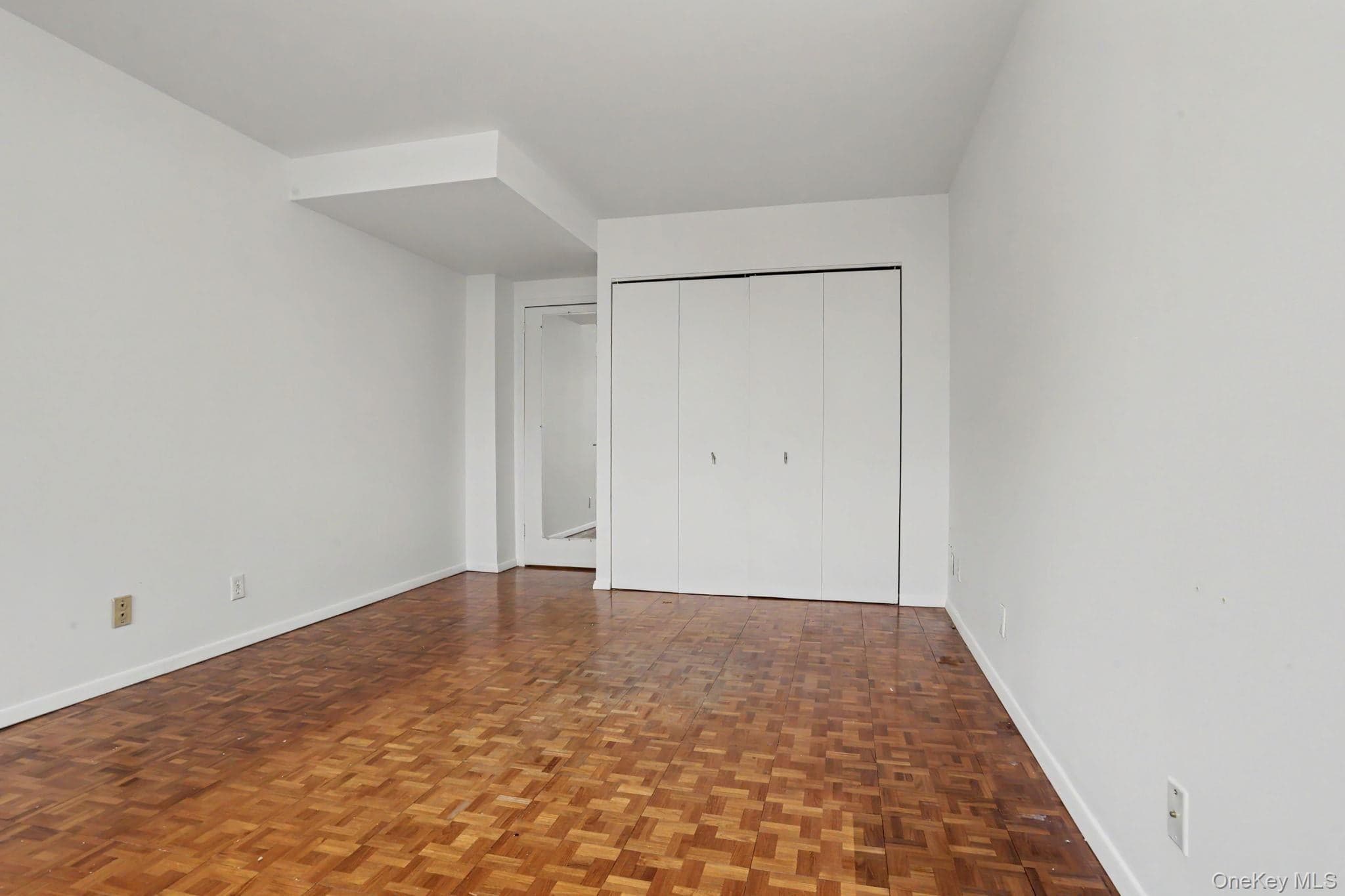18 Shady Glen Court Unit: 403 thumbnail 20