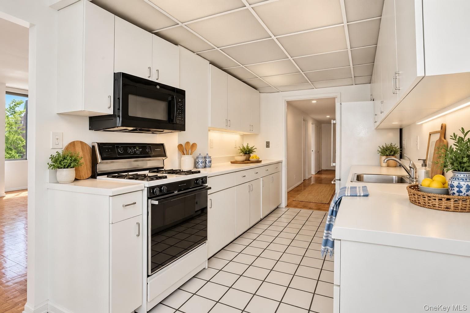 18 Shady Glen Court Unit: 403 thumbnail 7
