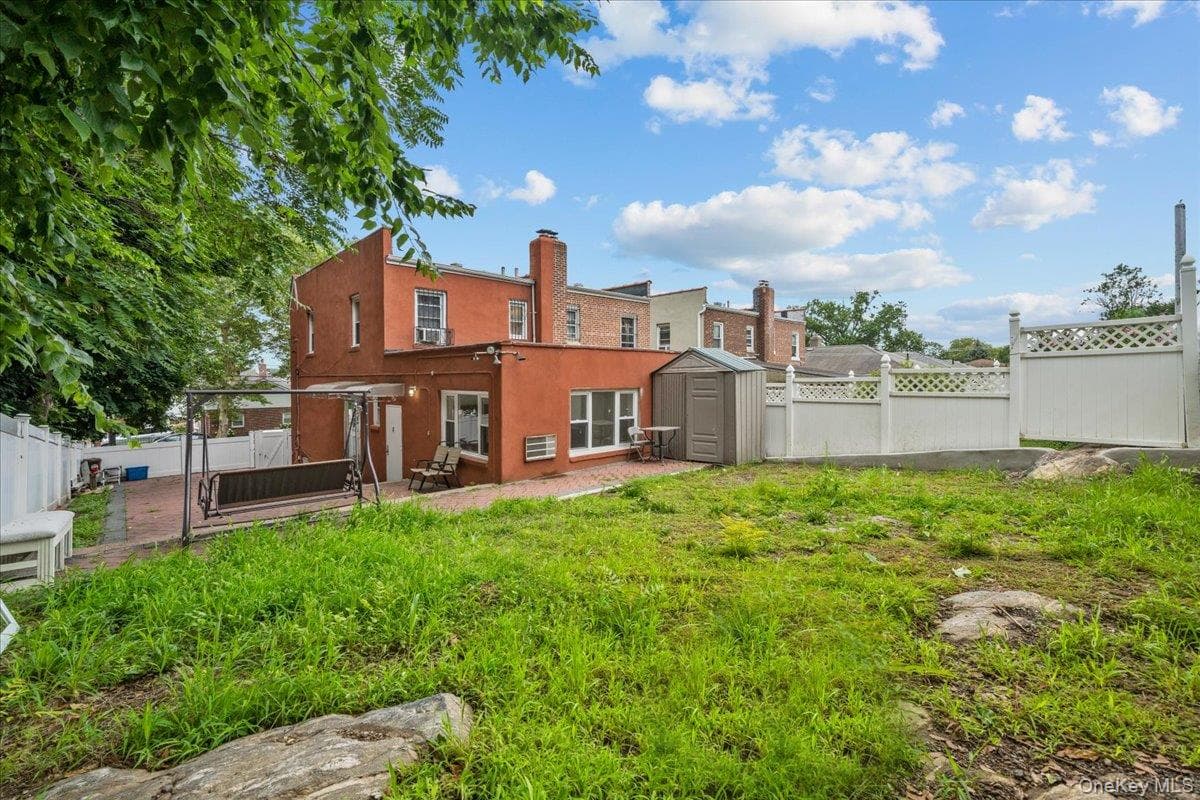 2351 Kingsland Avenue thumbnail 23