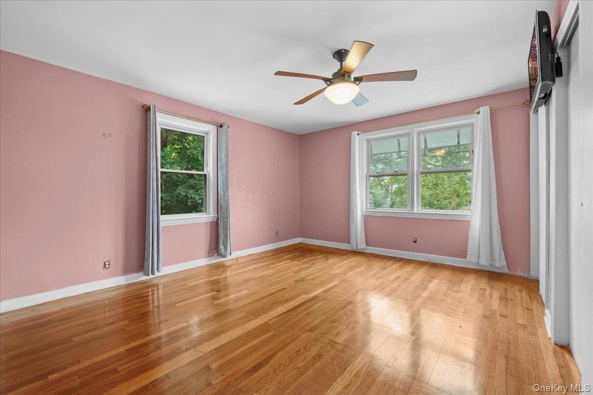 2351 Kingsland Avenue thumbnail 13