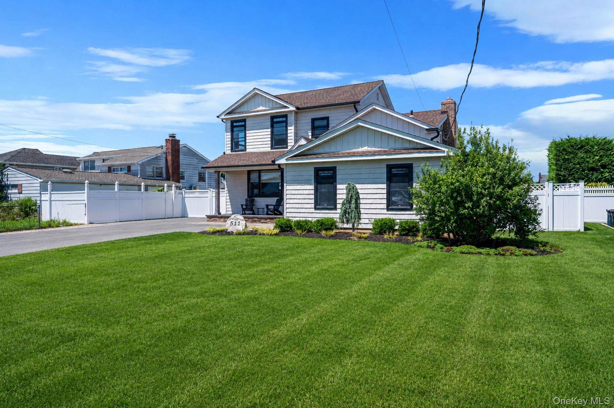 511 Devon Place thumbnail 2