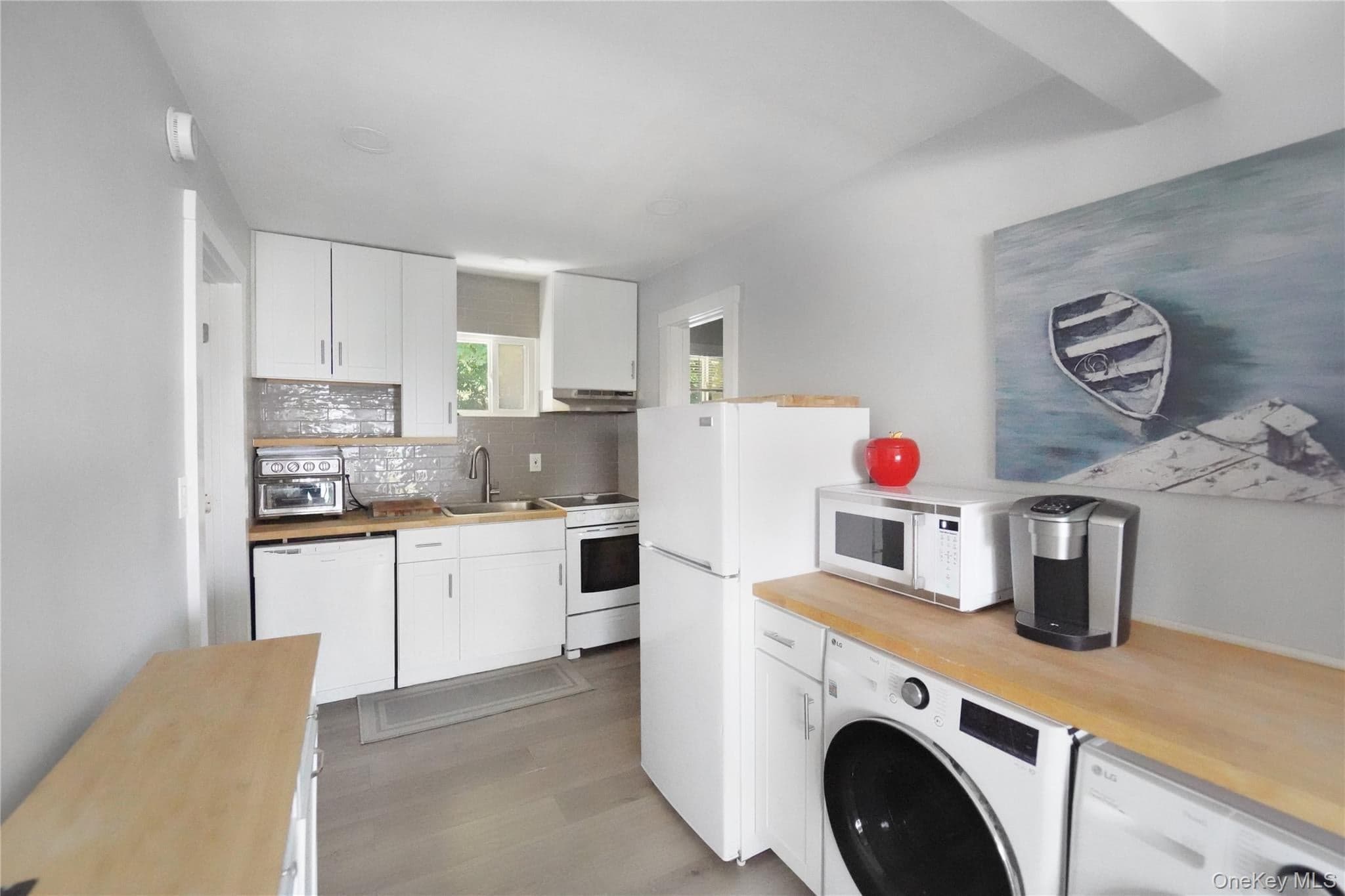 62 Canoe Place Road Unit: 625/6 thumbnail 11