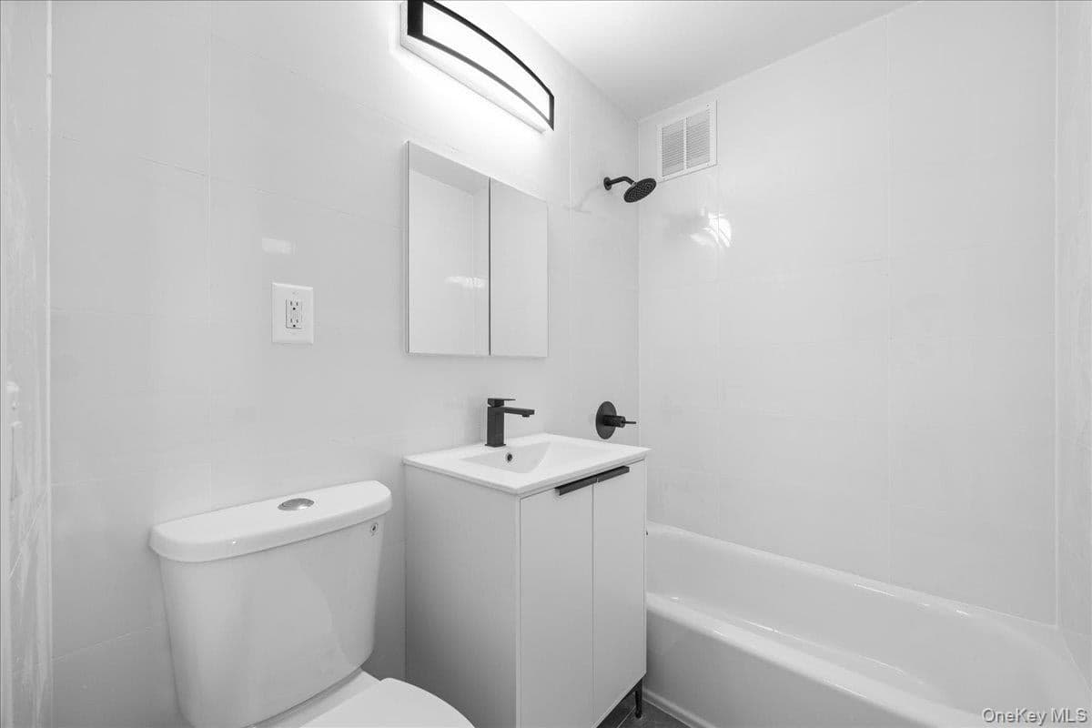 825 Morrison Avenue Unit: 13C thumbnail 24