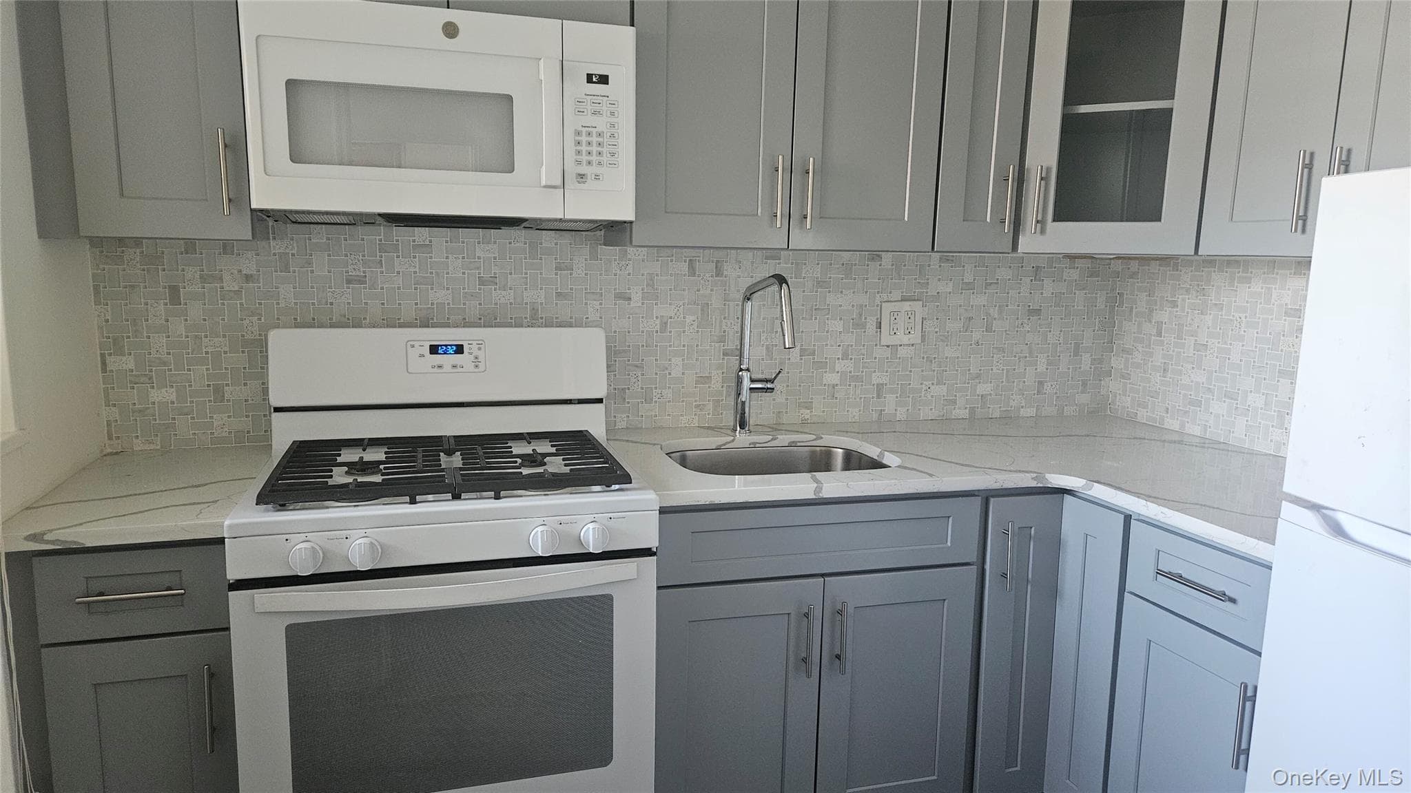 97-37 63rd Road Unit: 9M thumbnail 2