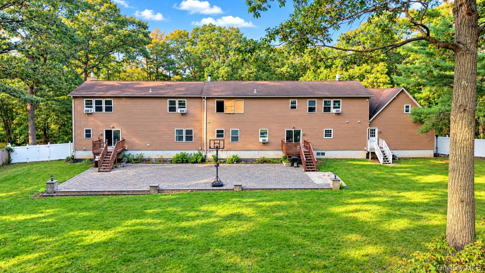 260 Deforest Road thumbnail 31