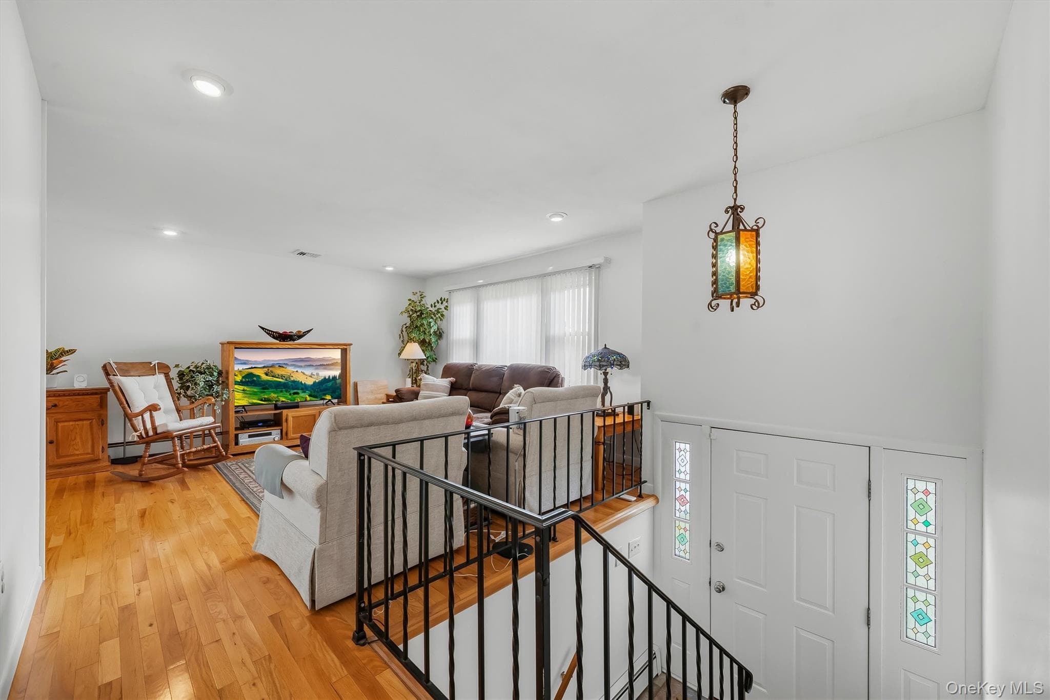 129 Gate Schoolhouse Road thumbnail 4